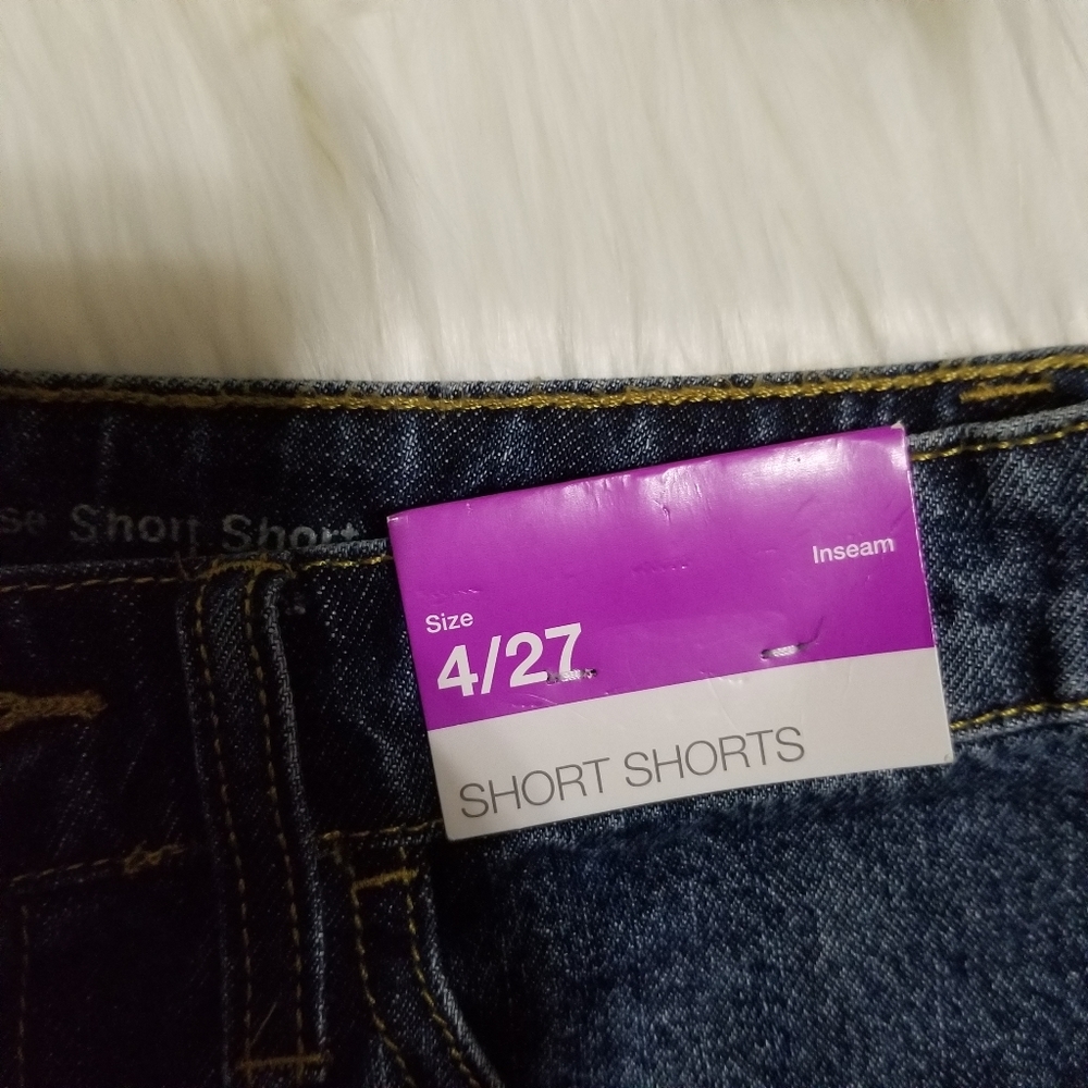 MOSSIMO Short Denim High Rise, with Ripped. - Picture 11 of 11